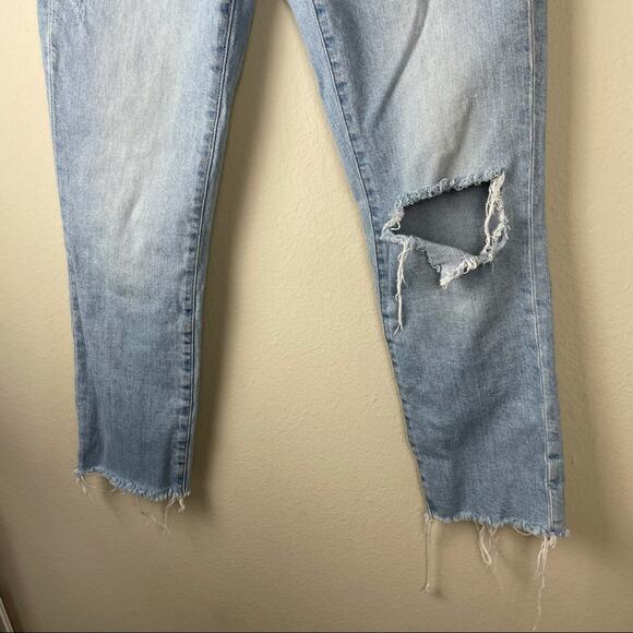 J. Crew Light Wash Slim Boyfriend Jeans Pants Bottoms Women's size 26 - Picture 3 of 10